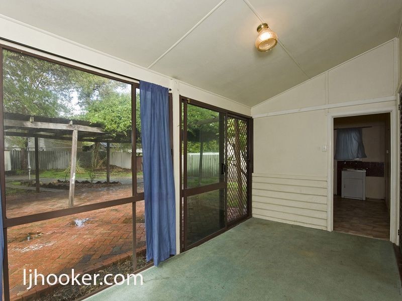 64 Oats Street, East Victoria Park WA 6101