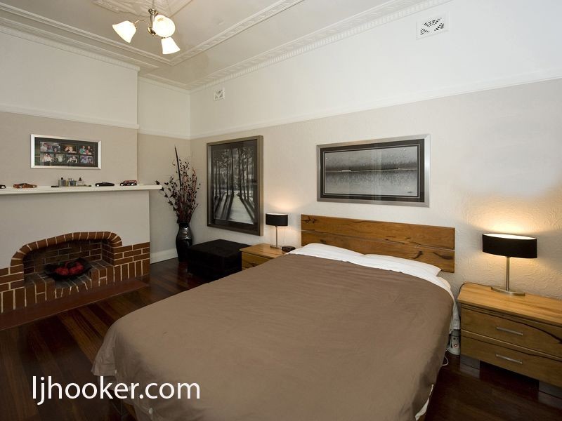 8 Rathay Street, Victoria Park WA 6100