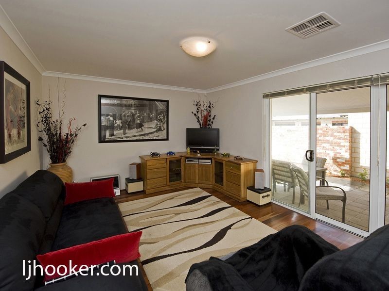 8 Rathay Street, Victoria Park WA 6100