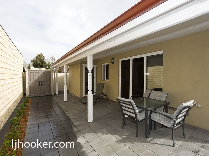 8 Rathay Street, Victoria Park WA 6100