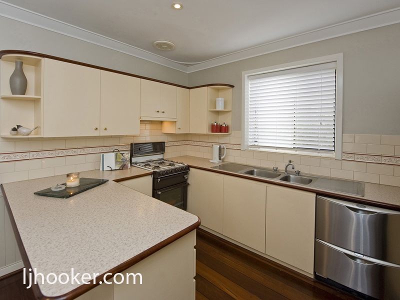 26 Tuam Street, Victoria Park WA 6100