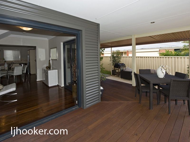 26 Tuam Street, Victoria Park WA 6100