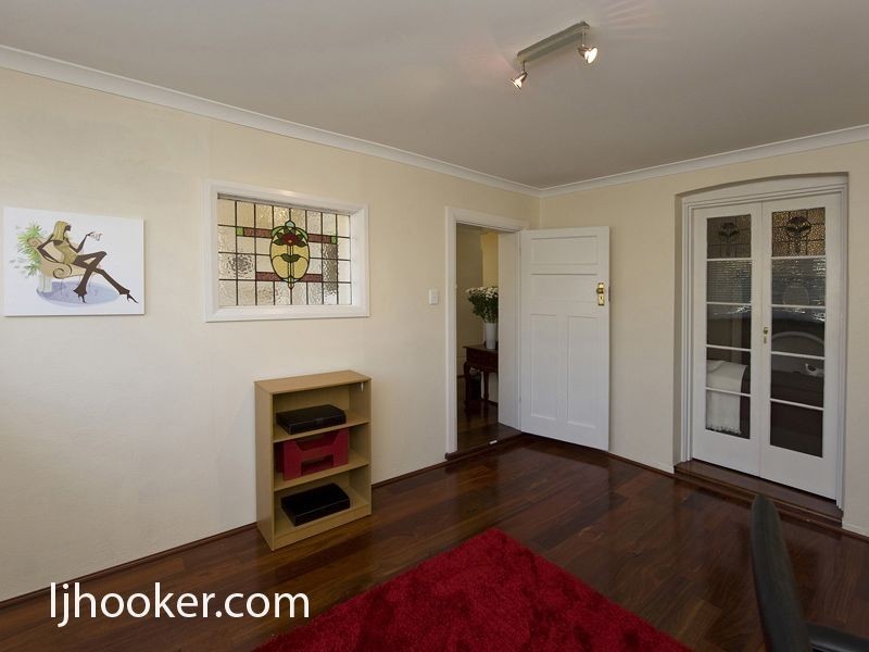 132 Douglas Avenue, South Perth WA 6151