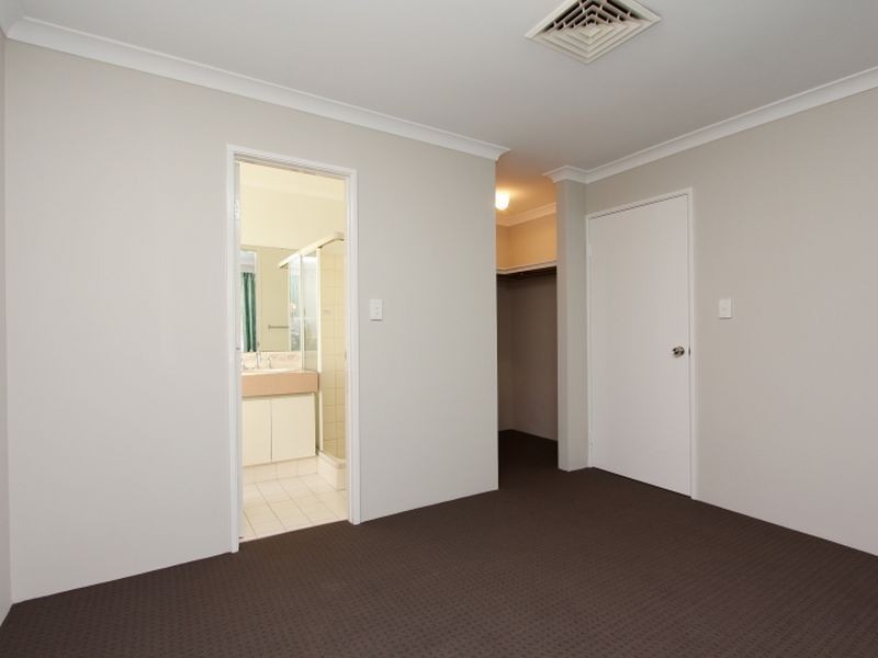 1/339 Daly Street, Belmont WA 6104