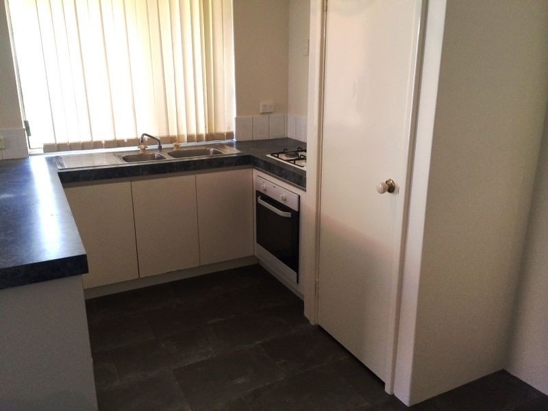 1/66 Evelyn Street, Gosnells WA 6110