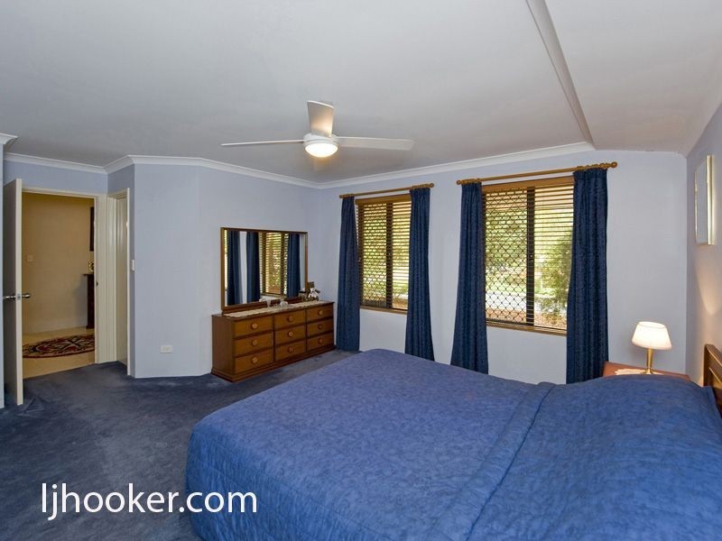 17 Melbourne Street, St James WA 6102