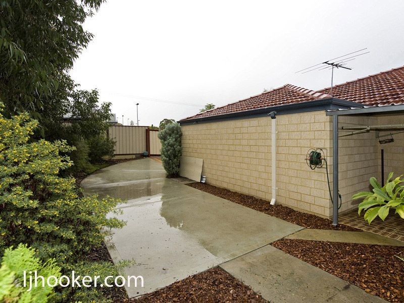 17 Melbourne Street, St James WA 6102