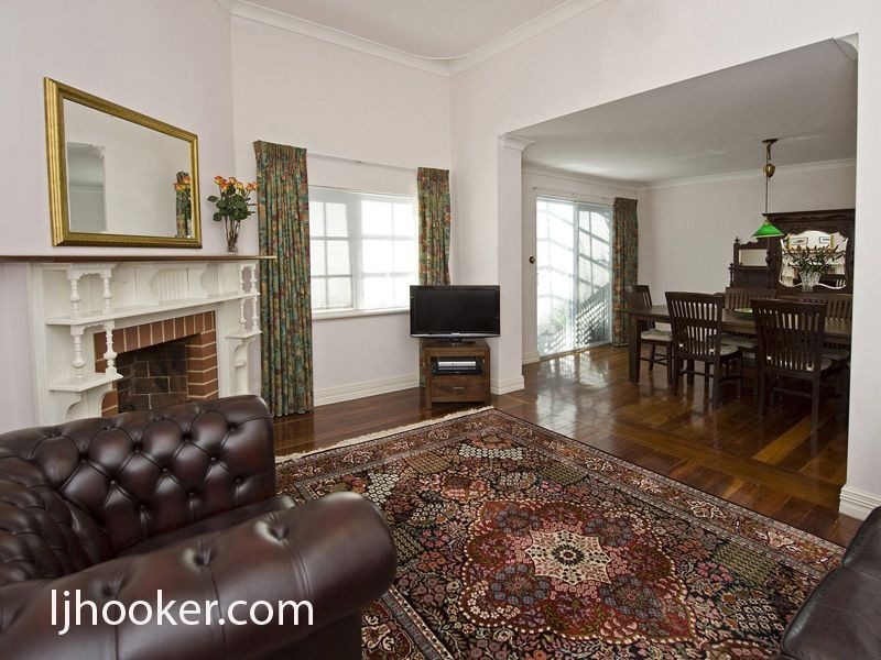 12 Rathay Street, Victoria Park WA 6100