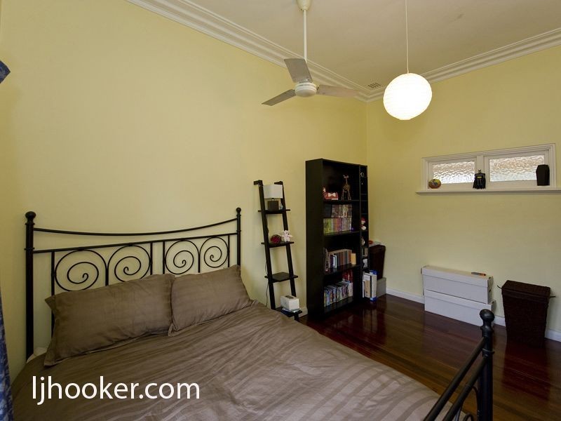 275 Shepperton Rd, East Victoria Park WA 6101