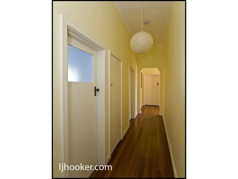 275 Shepperton Rd, East Victoria Park WA 6101