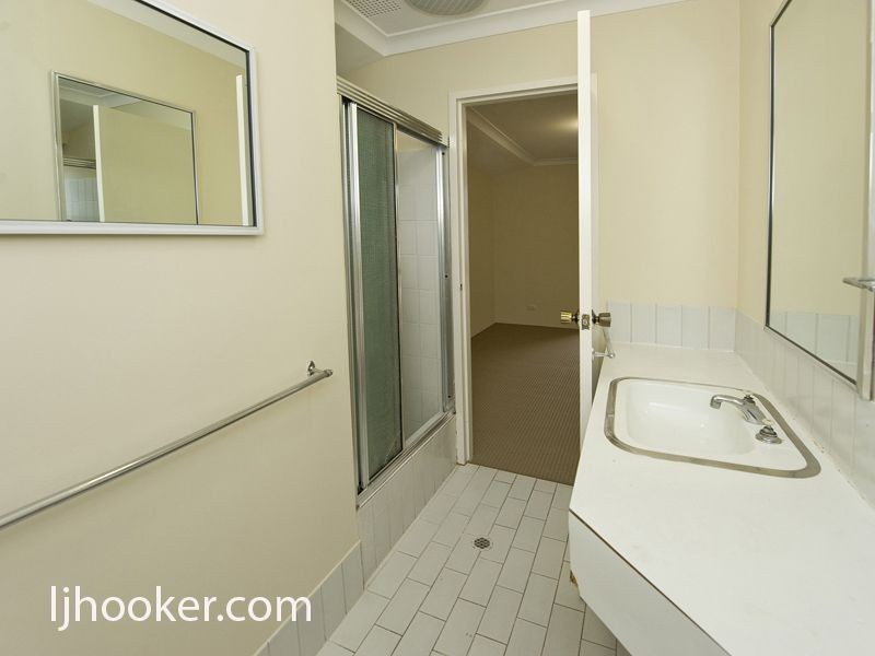 15 Coolgardie Street, St James WA 6102