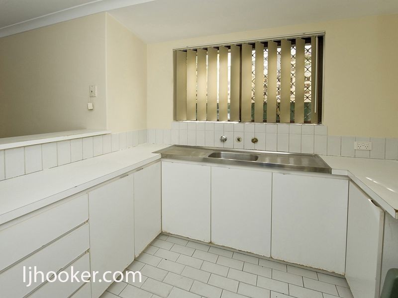 15 Coolgardie Street, St James WA 6102