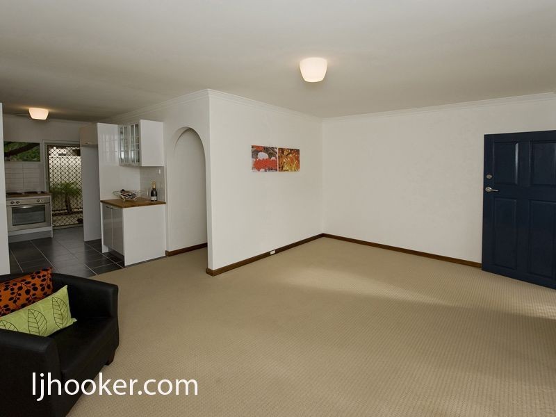 4/86 Robert Street, Como WA 6152