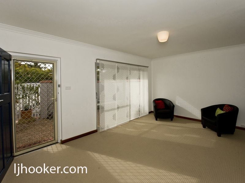 4/86 Robert Street, Como WA 6152
