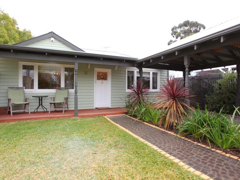 35 Canterbury Terrace, East Victoria Park WA 6101