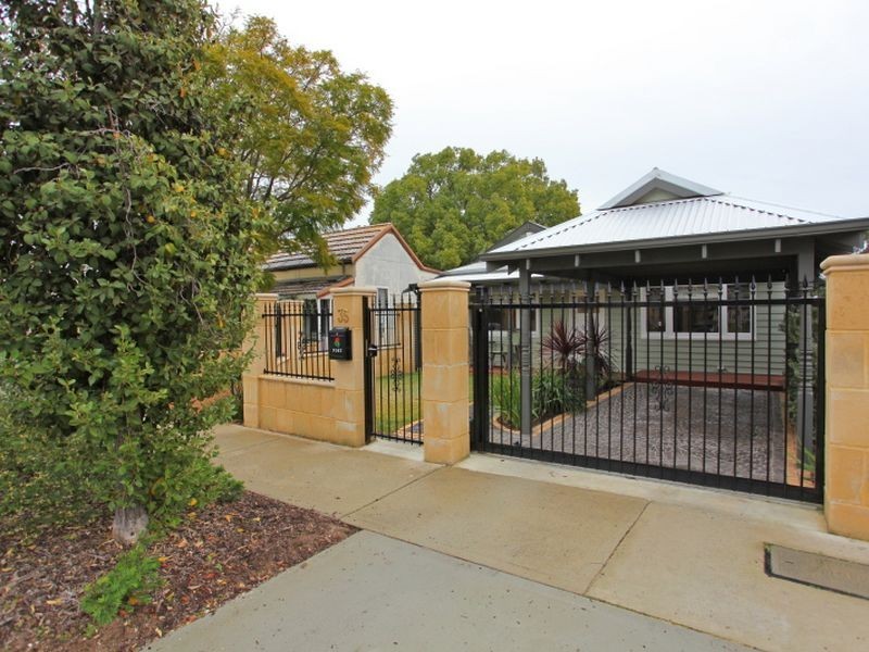35 Canterbury Terrace, East Victoria Park WA 6101