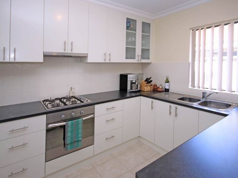 20C Alexander Road, Rivervale WA 6103