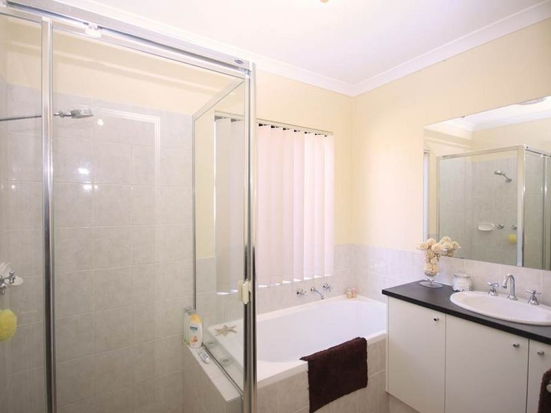 20C Alexander Road, Rivervale WA 6103