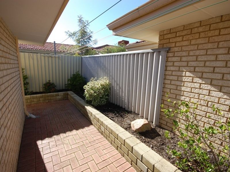 2/34 State Street, Victoria Park WA 6100