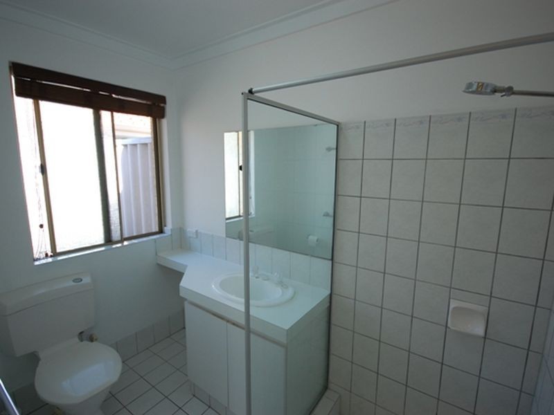 2/34 State Street, Victoria Park WA 6100