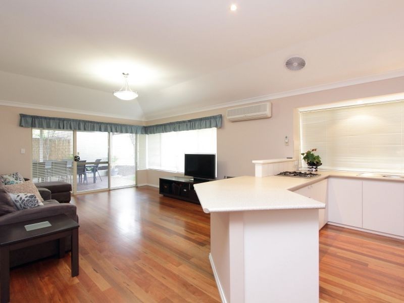 73A Jupiter Street, Carlisle WA 6101