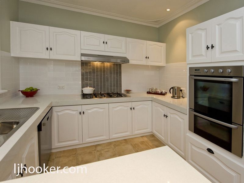 37 Lockhart Street, Como WA 6152