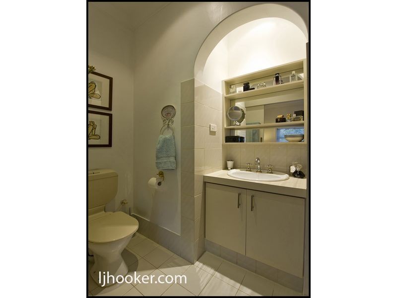 37 Lockhart Street, Como WA 6152