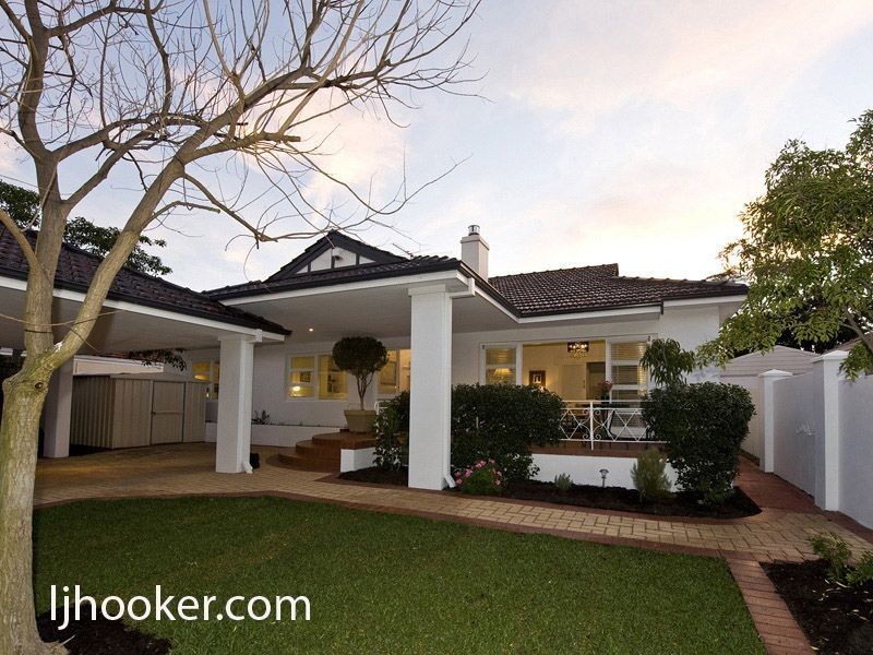 37 Lockhart Street, Como WA 6152