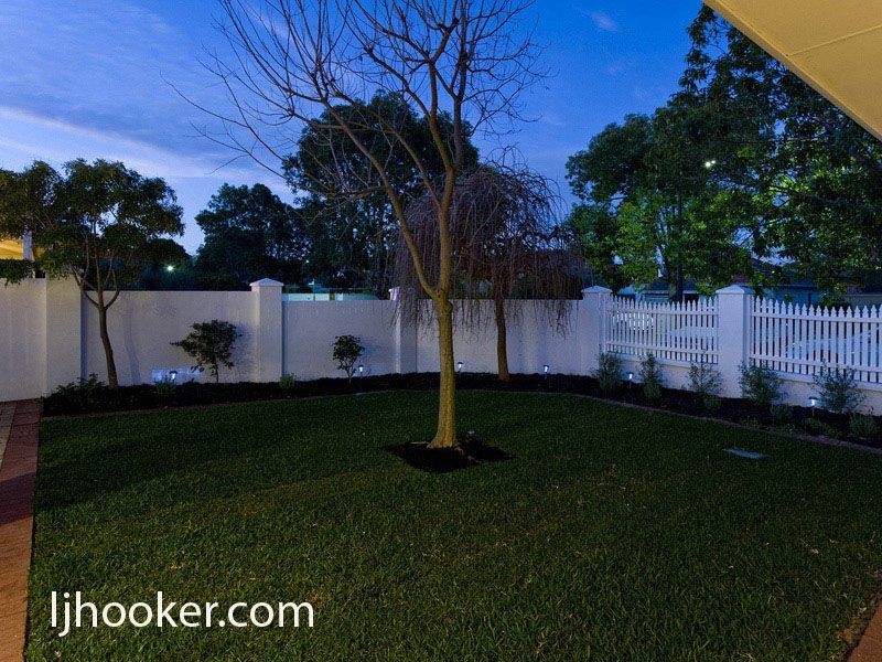 37 Lockhart Street, Como WA 6152