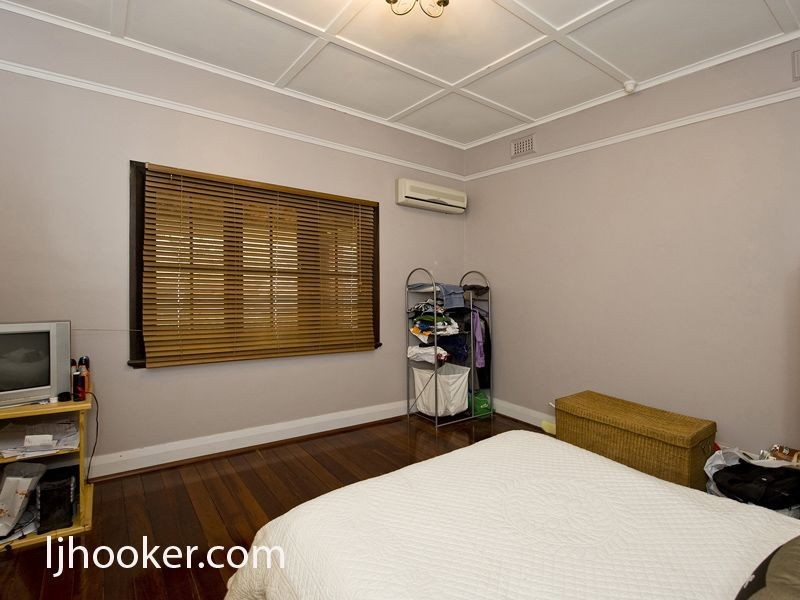 70 McMillan Street, Victoria Park WA 6100