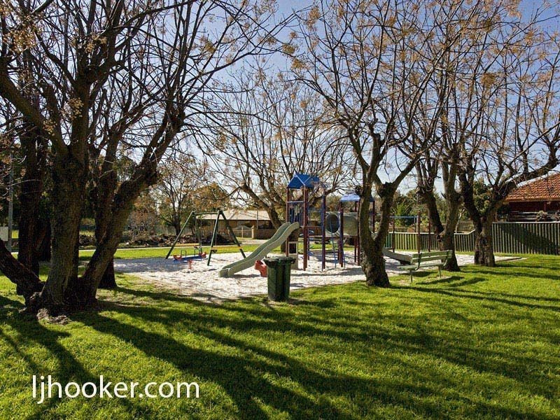 28A Norman Street, St James WA 6102