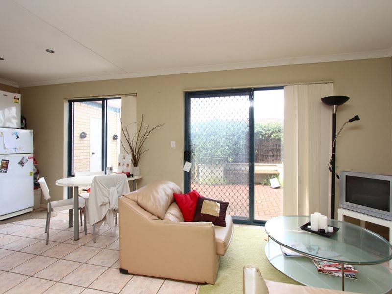 109C Berwick Street, Victoria Park WA 6100