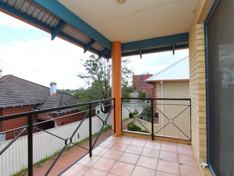 109C Berwick Street, Victoria Park WA 6100