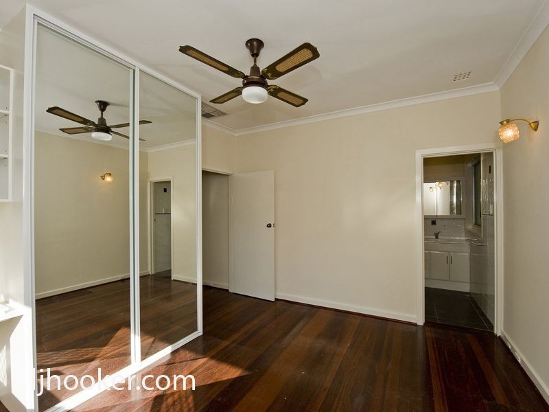 123 Hill View Terrace, St James WA 6102