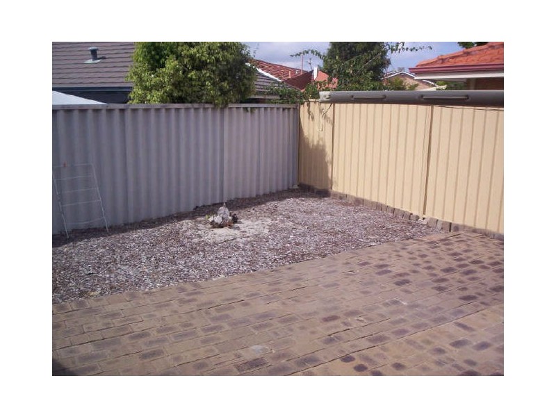 10 Holford Way, Wilson WA 6107