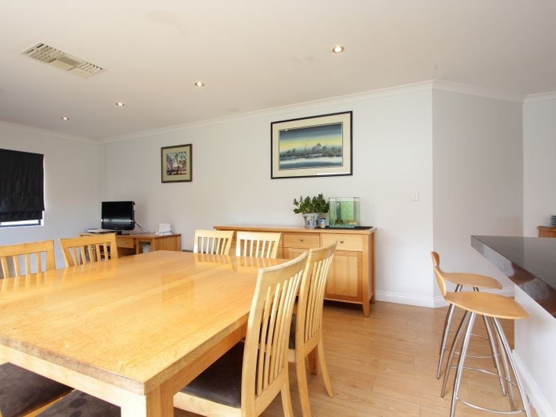 13 Mofflyn Circle, East Victoria Park WA 6101