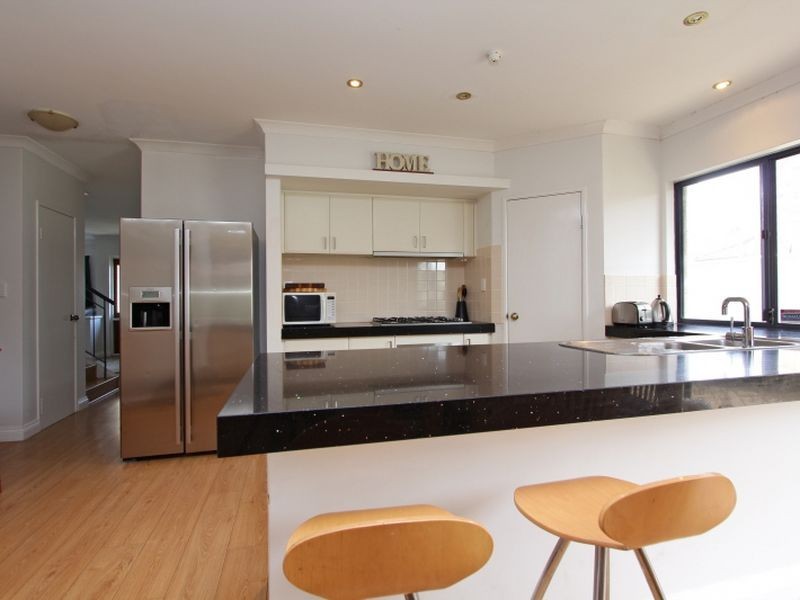 13 Mofflyn Circle, East Victoria Park WA 6101