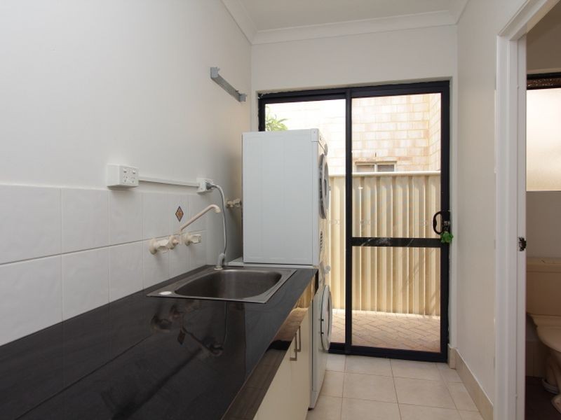 13 Mofflyn Circle, East Victoria Park WA 6101