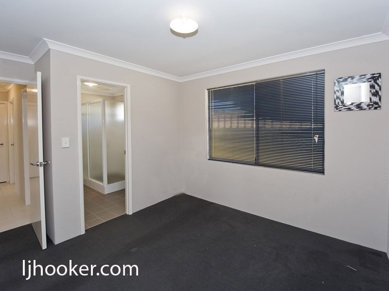 66B Amherst Road, Canning Vale WA 6155