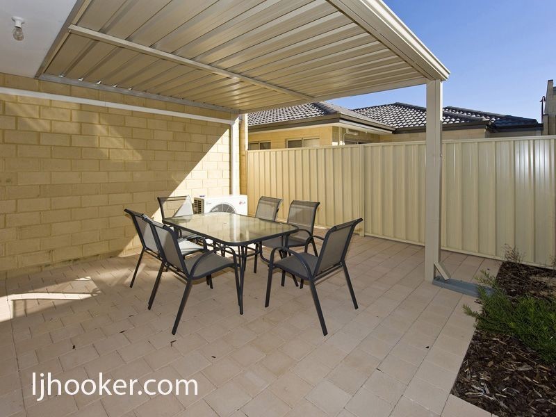 66B Amherst Road, Canning Vale WA 6155
