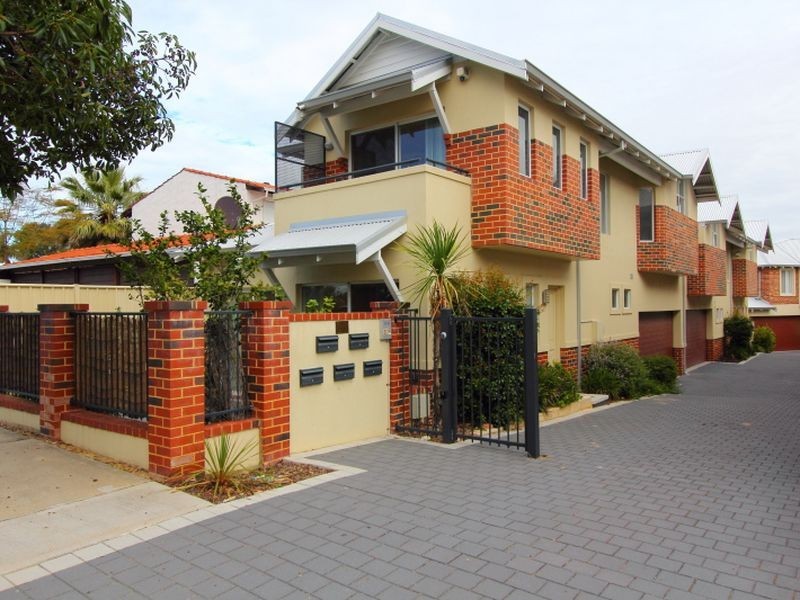 2/77 King George Street, Victoria Park WA 6100