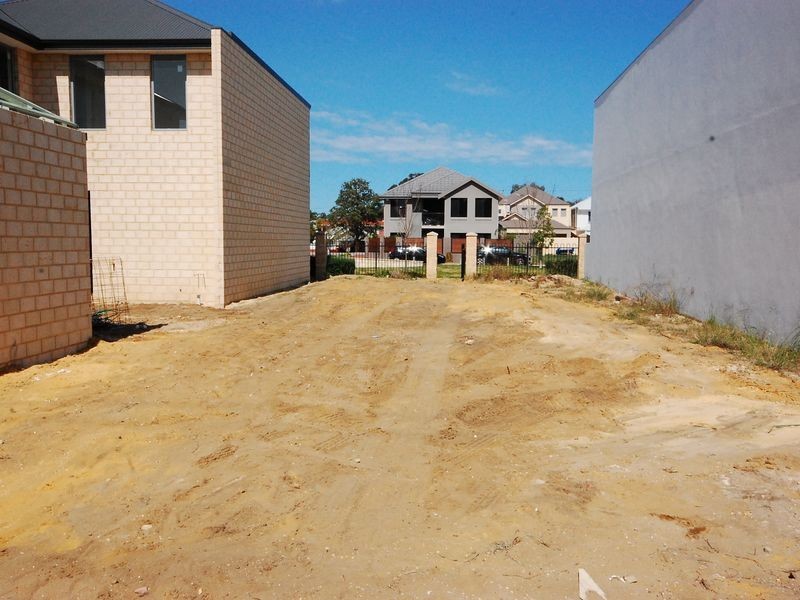 5 Mytilene Drive, Victoria Park WA 6100