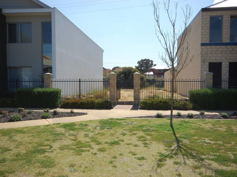 5 Mytilene Drive, Victoria Park WA 6100