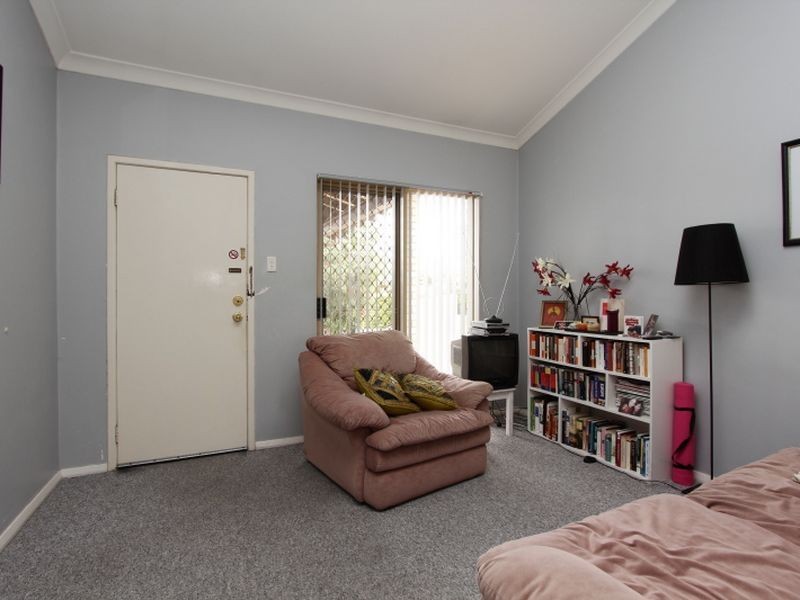9/6-8 Leonard Street, Victoria Park WA 6100