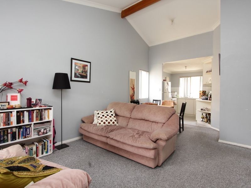 9/6-8 Leonard Street, Victoria Park WA 6100