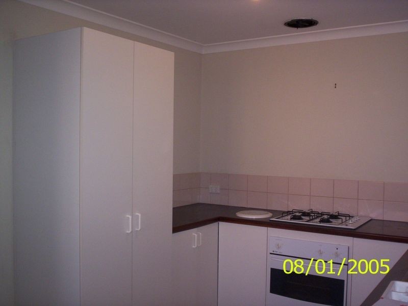 4/14 Stephen Street, Queens Park WA 6107