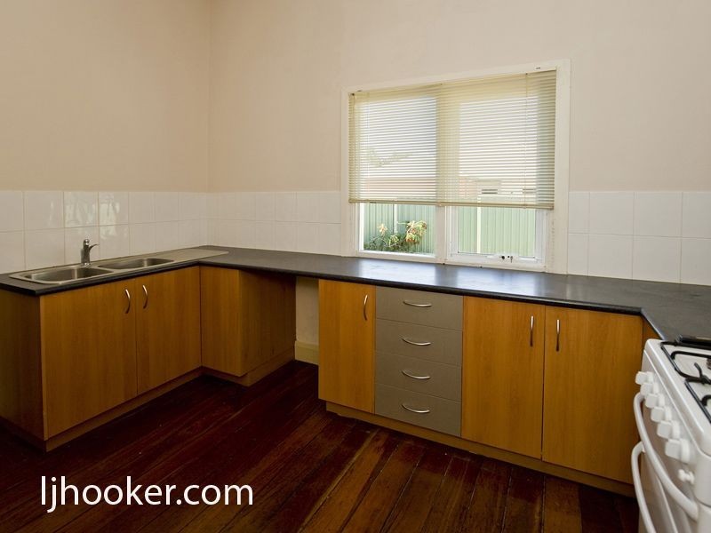 32 Basinghall Street, East Victoria Park WA 6101