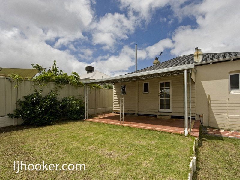 43 State Street, Victoria Park WA 6100