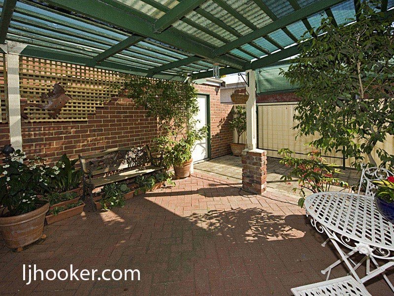 20 Mackie Street, Victoria Park WA 6100