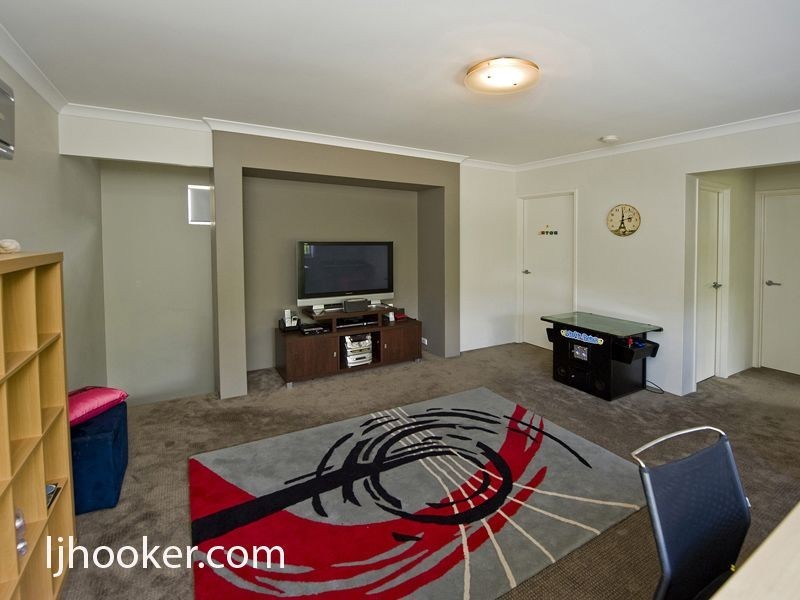 94 Teague Street, Victoria Park WA 6100